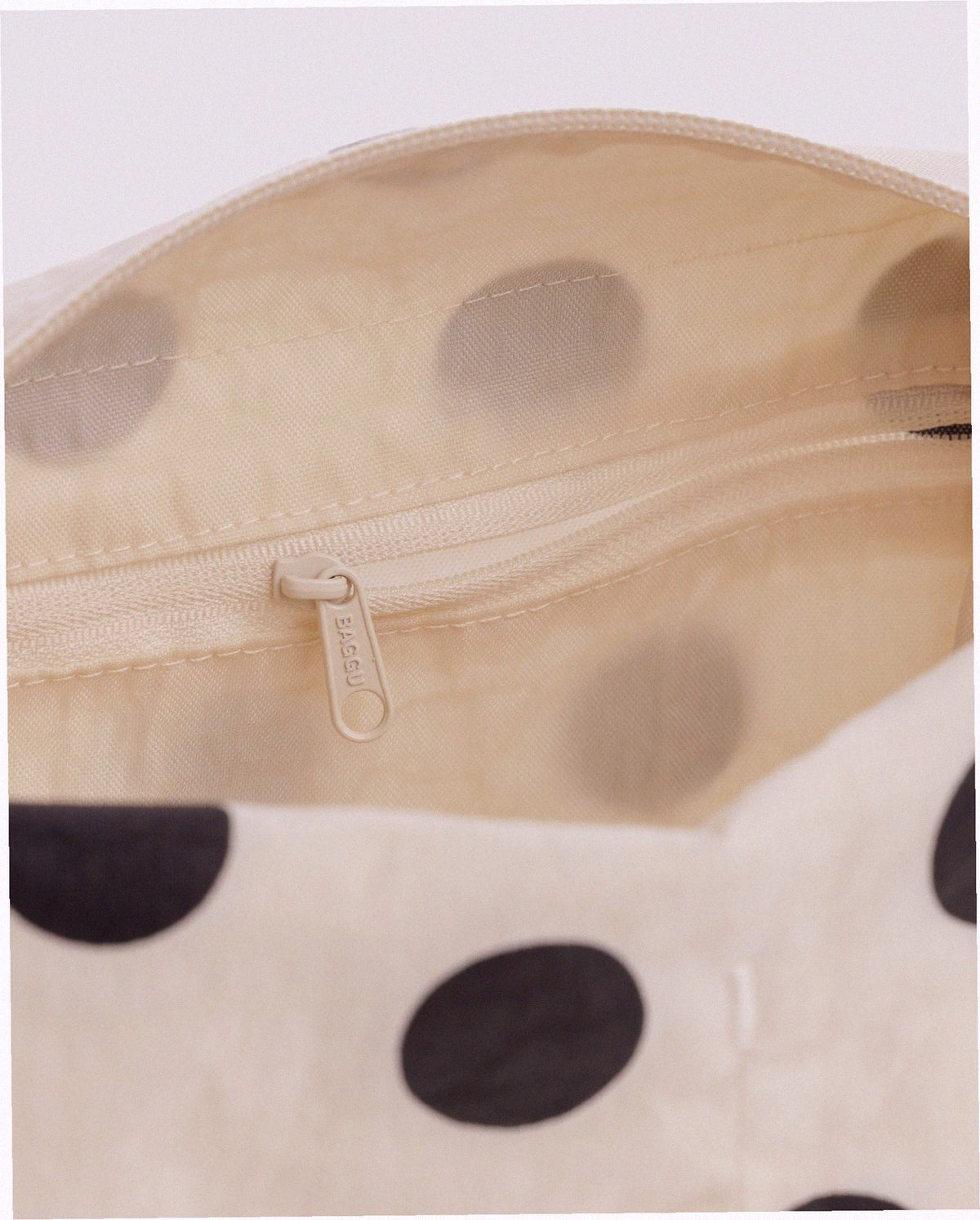 Travel Dopp Kit - Cream and Black Polka Dot