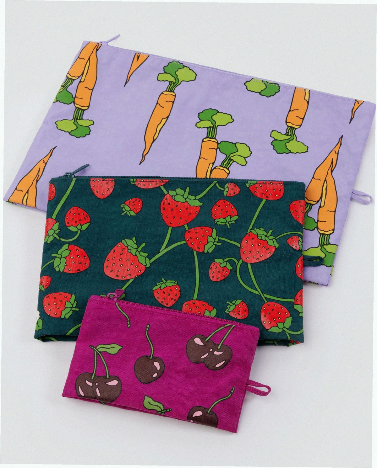 Go Pouch Set Travel Pouches - Carrots & Berries