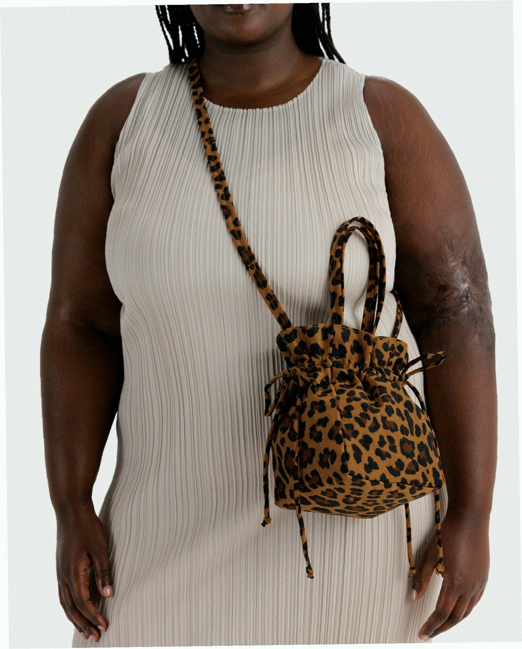 Nylon Drawstring Bag - Leopard