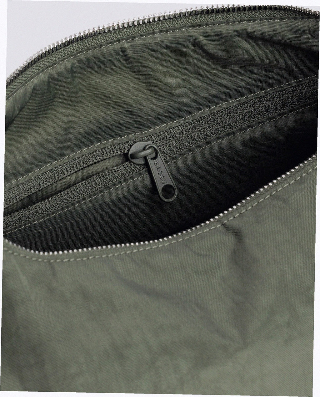 Nylon Meringue Bag - Caper