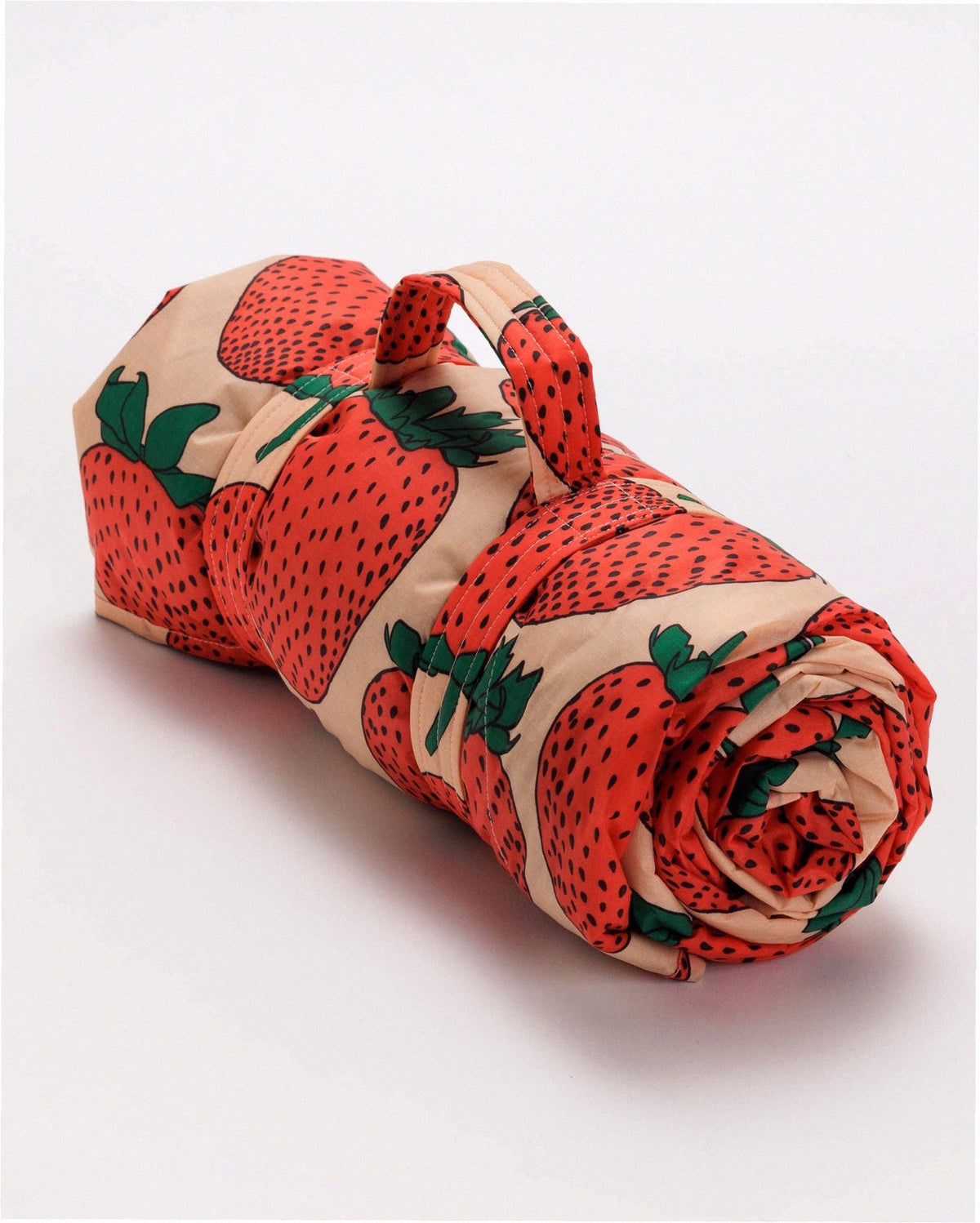 Puffy Picnic Blanket - Strawberry